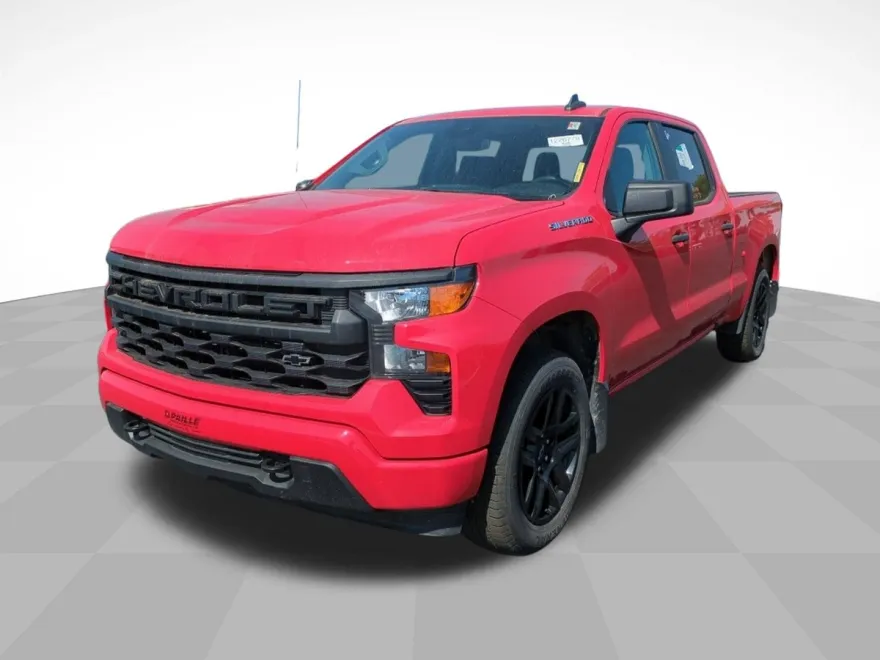 2023 Chevrolet Silverado 1500 Custom photo 1