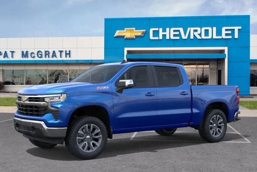 2025 Chevrolet Silverado 1500 LT photo 1