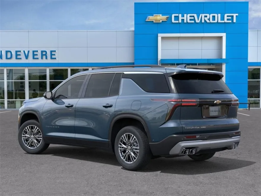2026 Chevrolet Traverse photo 1