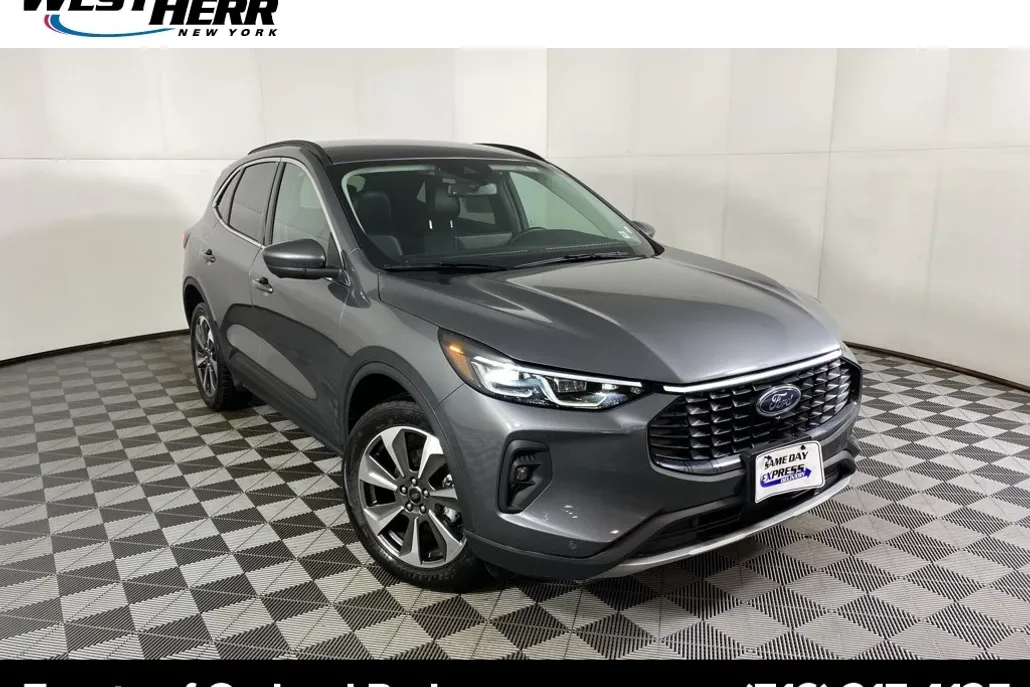 2024 Ford Escape Platinum photo 1