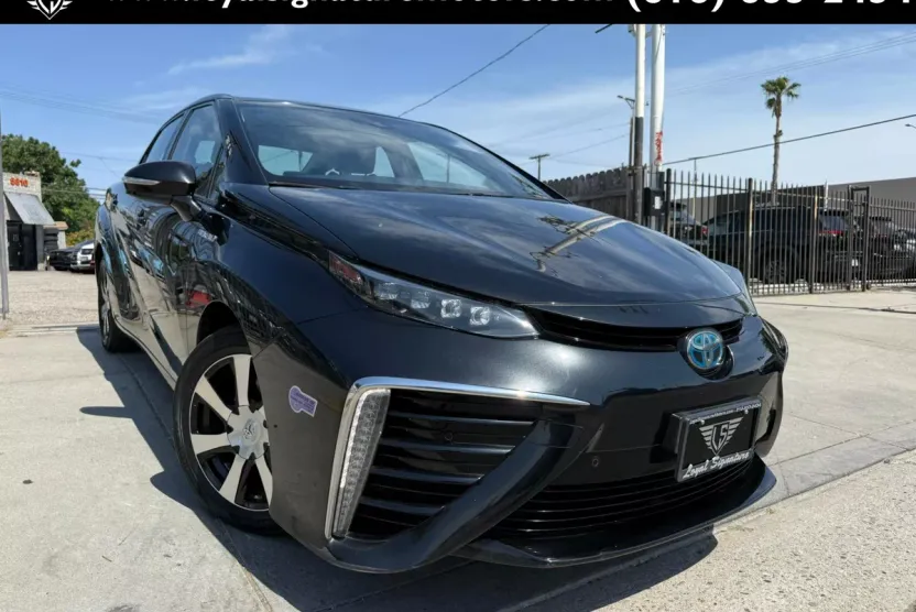 2019 Toyota Mirai photo 1