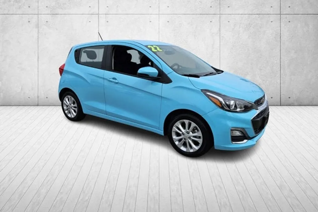 2022 Chevrolet Spark 1LT photo 1