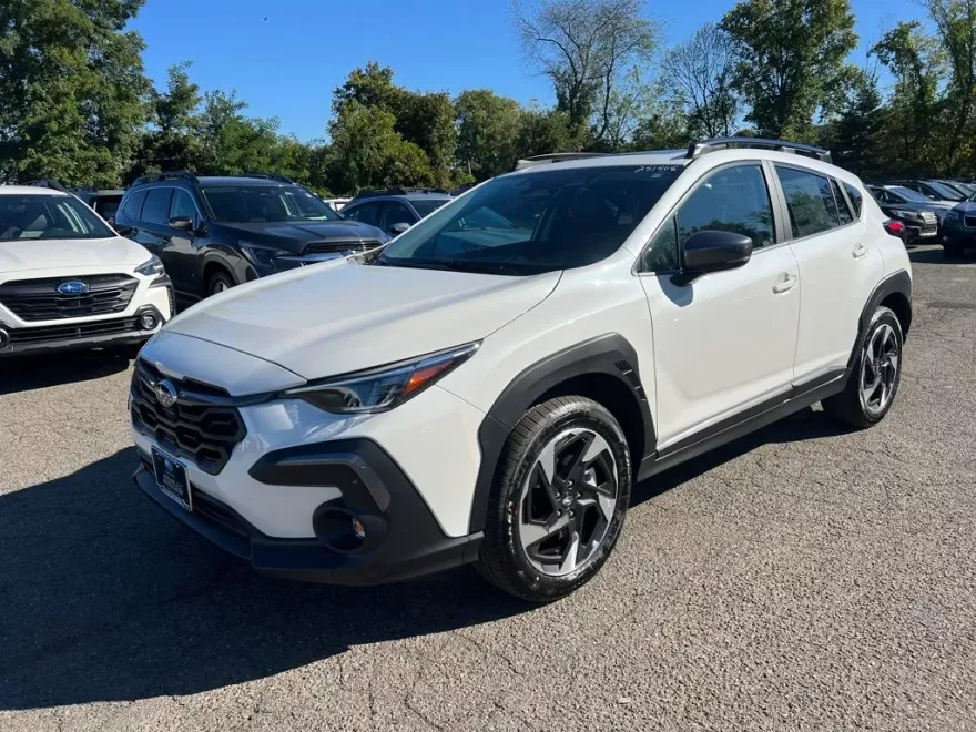 2025 Subaru Crosstrek Limited photo 1