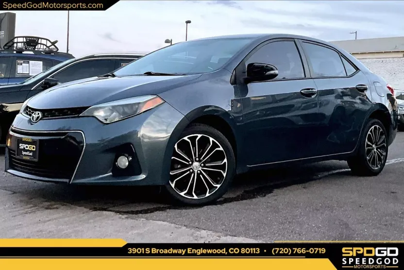 2016 Toyota Corolla Plus photo 1