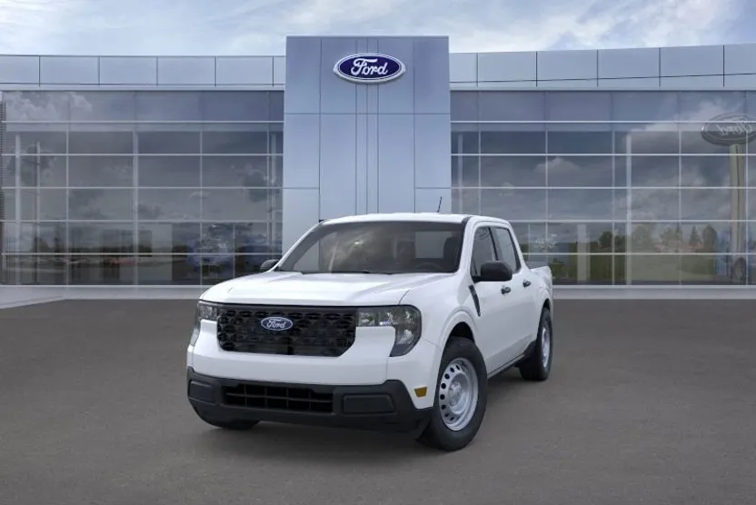 2025 Ford Maverick XL photo 1
