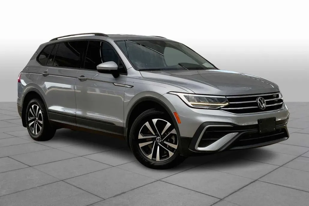 2024 Volkswagen Tiguan S photo 1