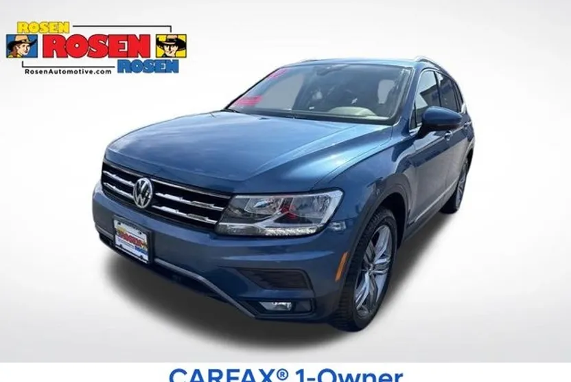 2020 Volkswagen Tiguan SEL photo 1