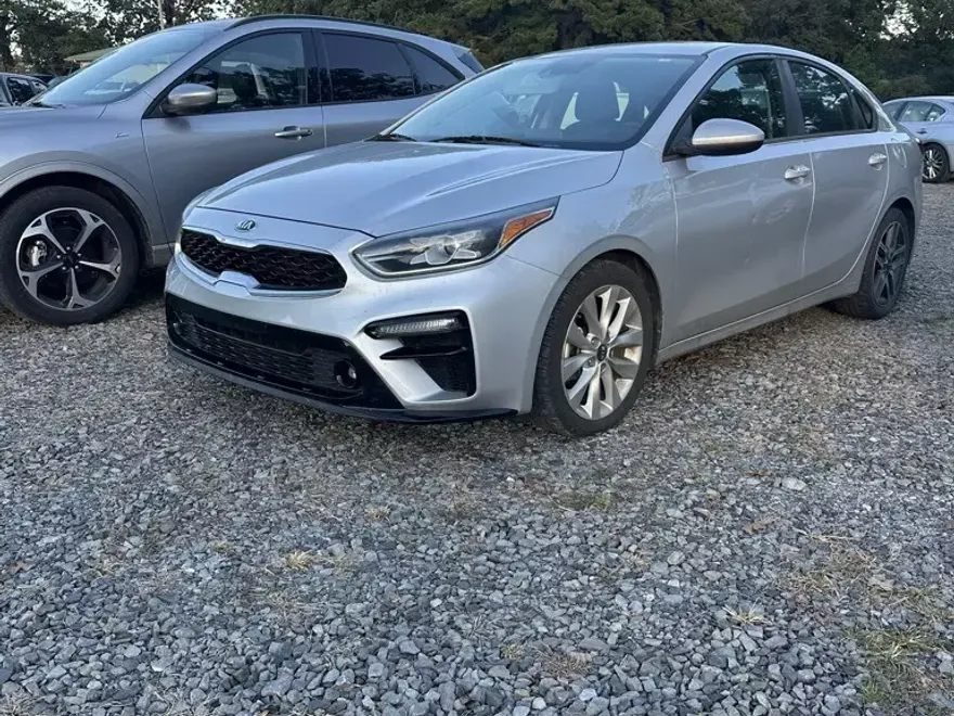 2019 Kia Forte S photo 1