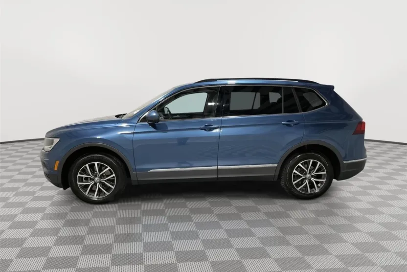 2020 Volkswagen Tiguan SE photo 1