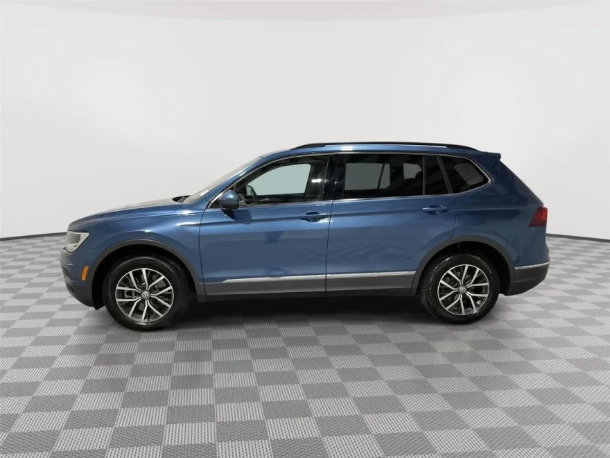 2020 Volkswagen Tiguan SE photo 1