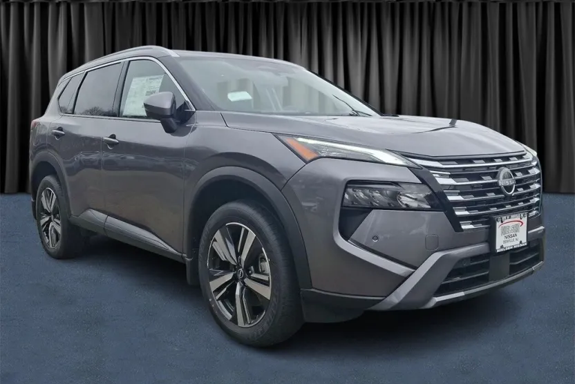 2025 Nissan Rogue SL photo 1