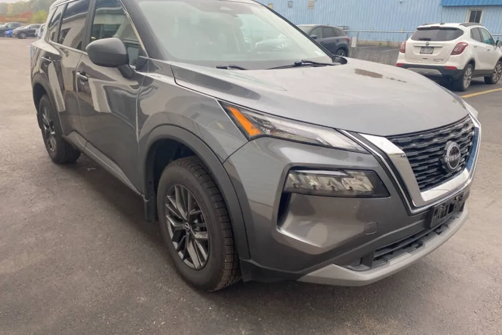 2023 Nissan Rogue S photo 1