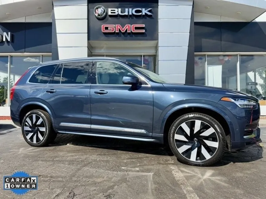 2023 Volvo XC90 Recharge Ultimate photo 1