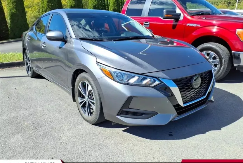 2022 Nissan Sentra SV photo 1