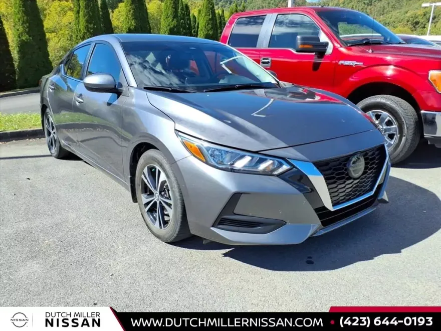 2022 Nissan Sentra SV photo 1