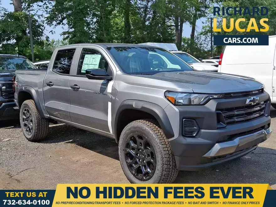 2026 Chevrolet Colorado Trail Boss photo 1