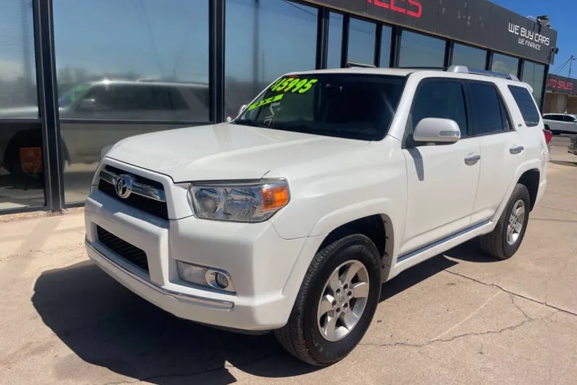 2012 Toyota 4Runner SR5 photo 1