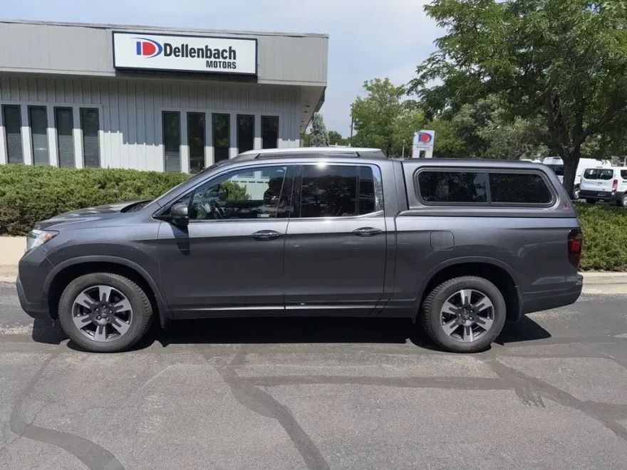 2019 Honda Ridgeline RTL-E photo 1