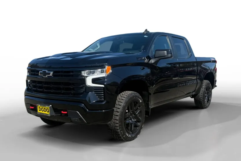 2023 Chevrolet Silverado 1500 LT Trail Boss photo 1