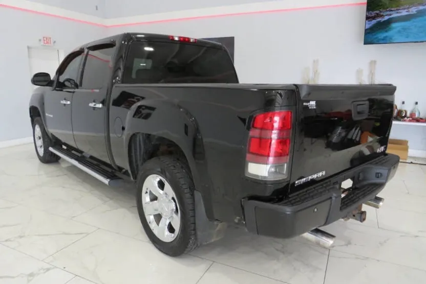 2008 Gmc Sierra 1500 Denali photo 1