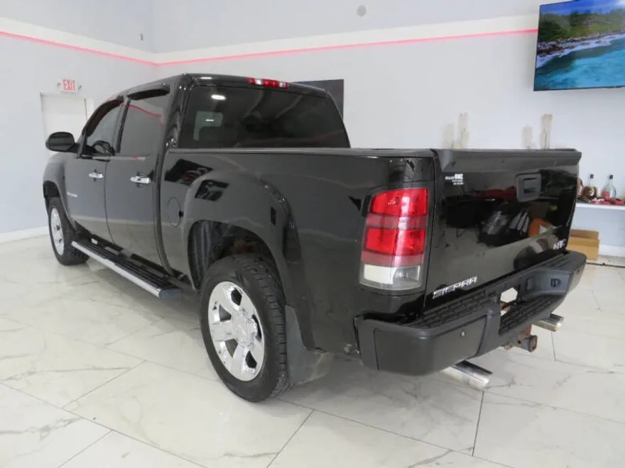 2008 Gmc Sierra 1500 Denali photo 1