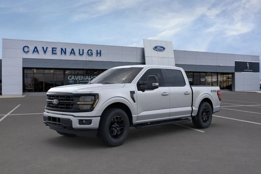 2025 Ford F-150 XLT photo 1