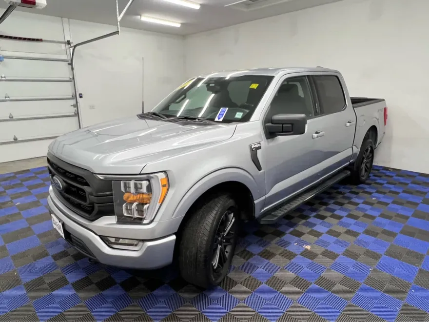 2022 Ford F-150 XLT photo 1