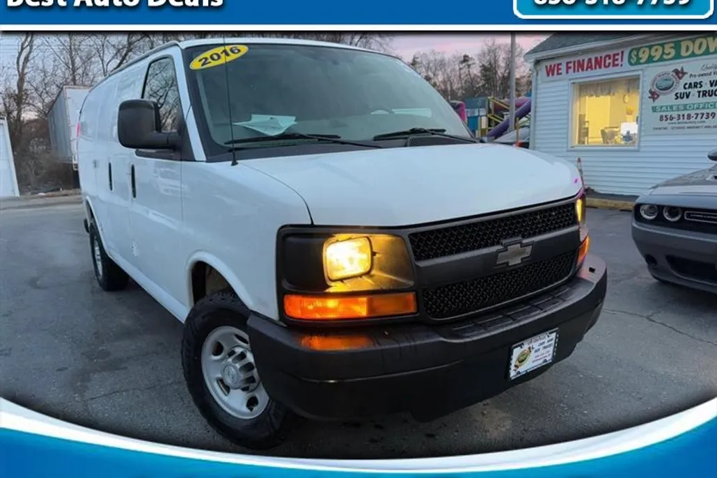 2016 Chevrolet Express 2500 Cargo photo 1