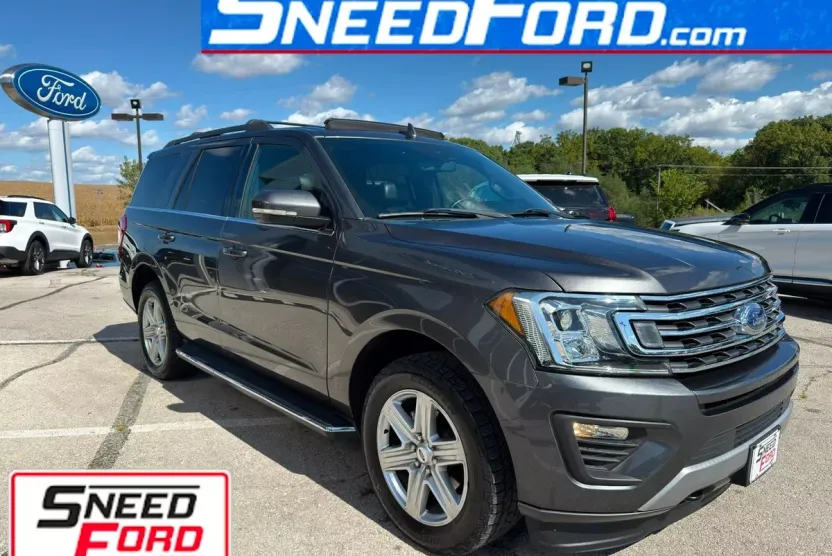 2020 Ford Expedition XLT photo 1