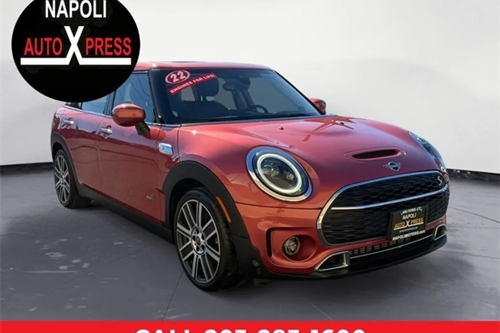 2022 Mini Clubman Base S ALL4 photo 1