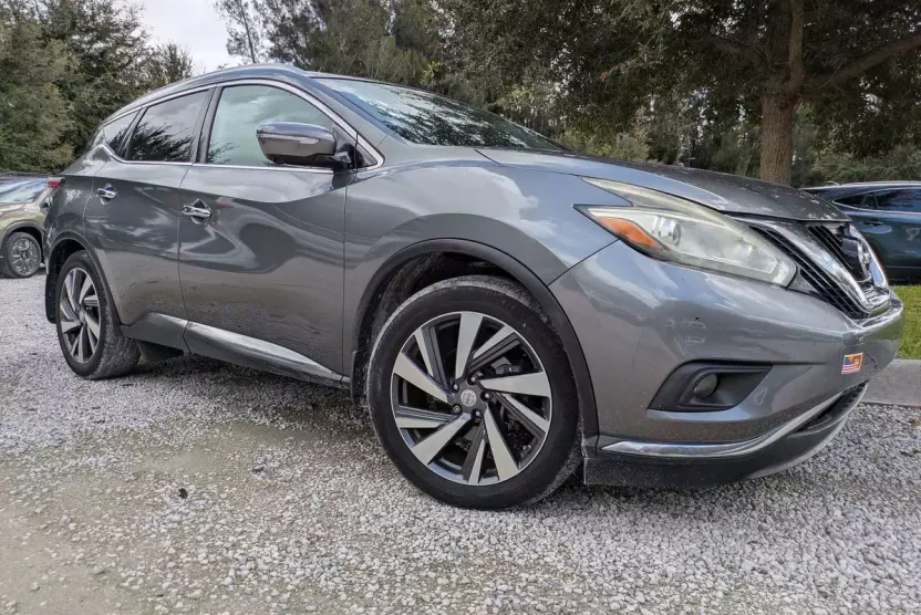2015 Nissan Murano Platinum photo 1