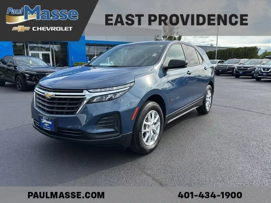 2024 Chevrolet Equinox LS photo 1