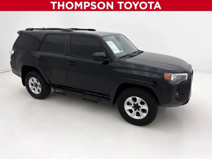 2024 Toyota 4Runner SR5 photo 1