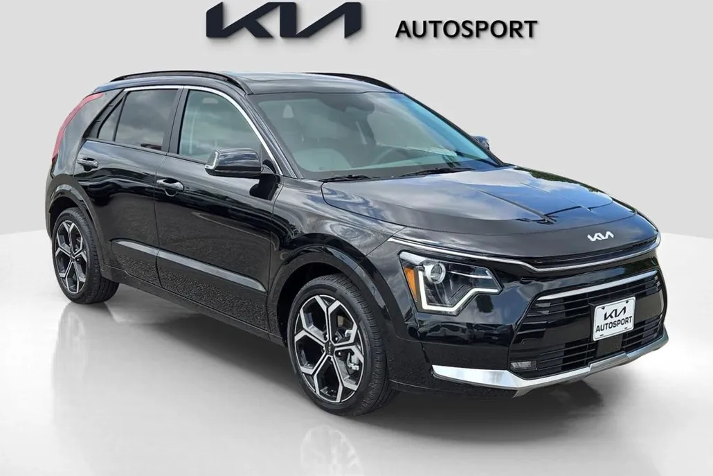2025 Kia Niro EX Touring photo 1
