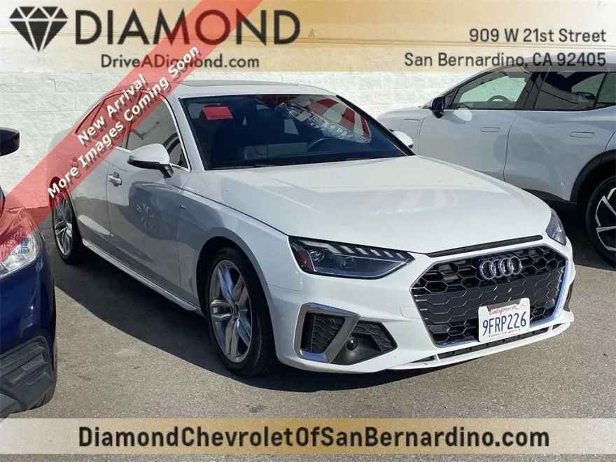 2023 Audi A4 S line Quattro Premium photo 1
