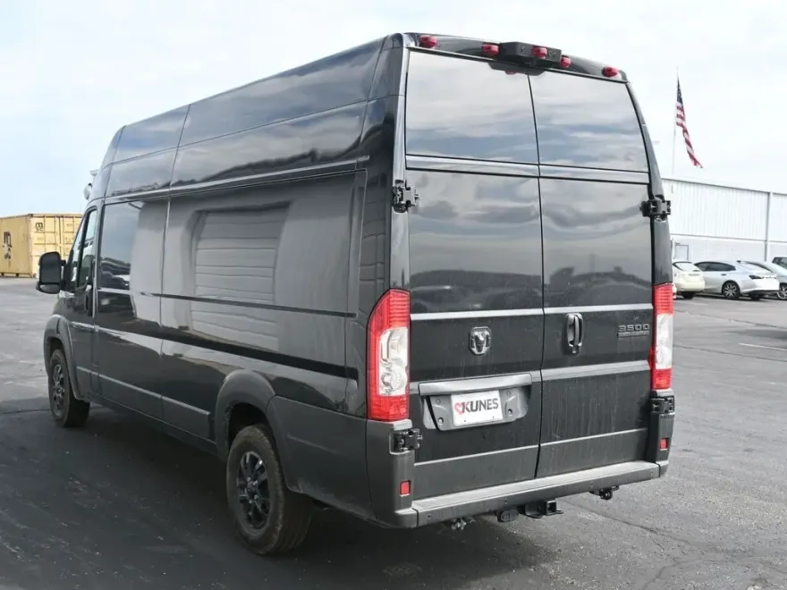 2026 Ram ProMaster 3500 photo 1