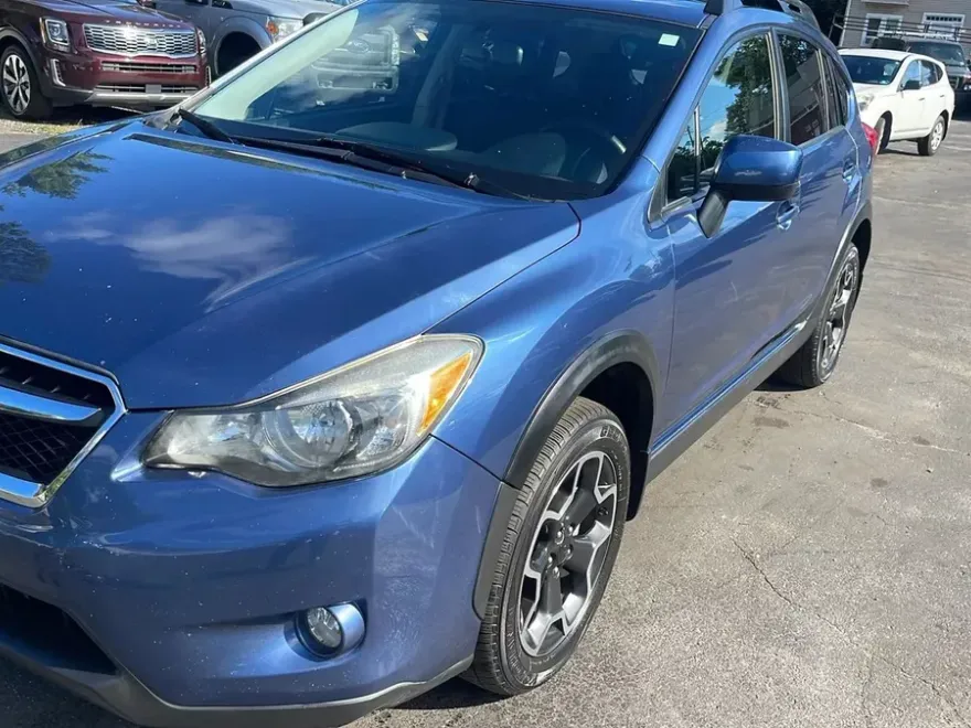 2013 Subaru Crosstrek Premium photo 1