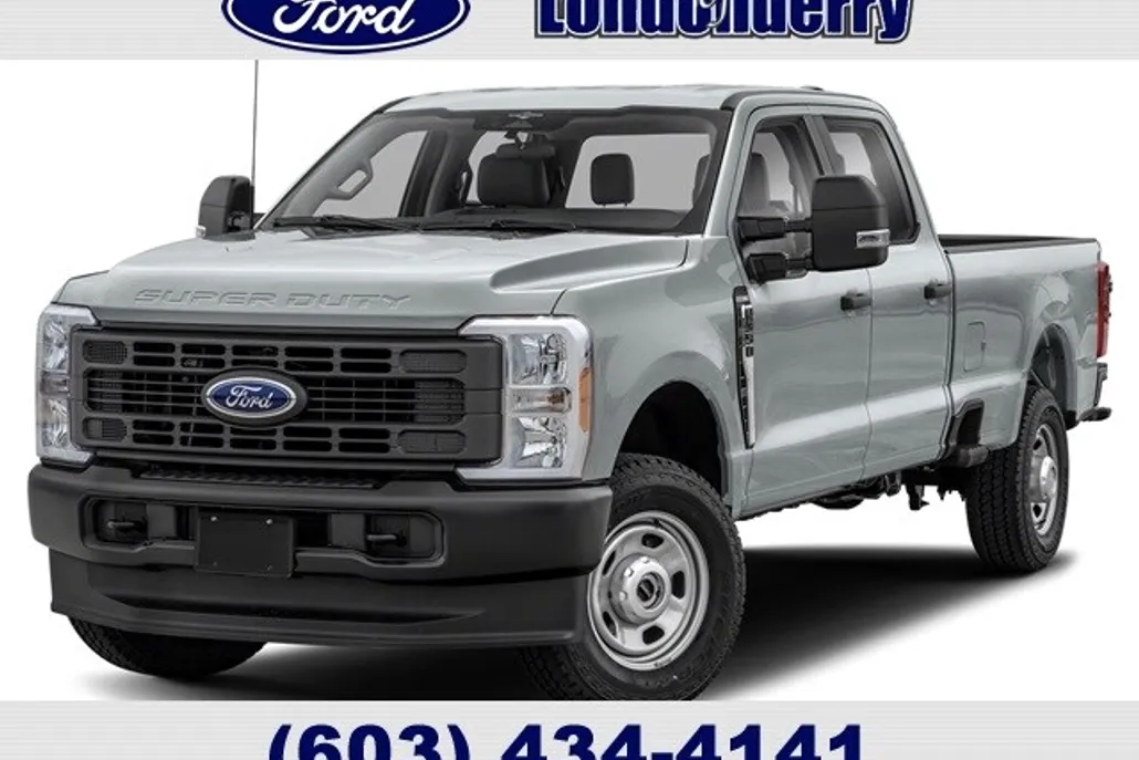 2025 Ford F-350 Lariat photo 1