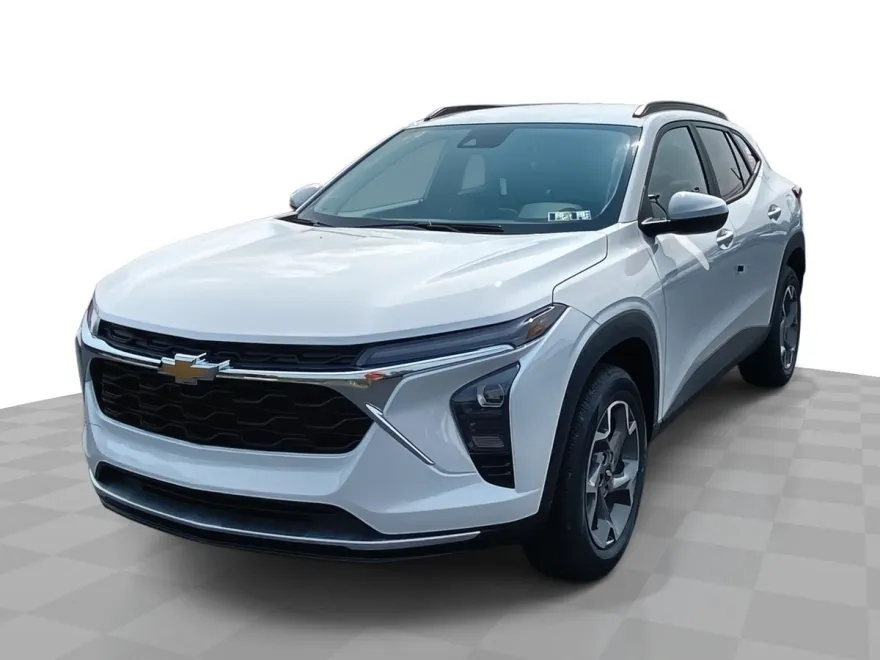 2025 Chevrolet Trax LT photo 1