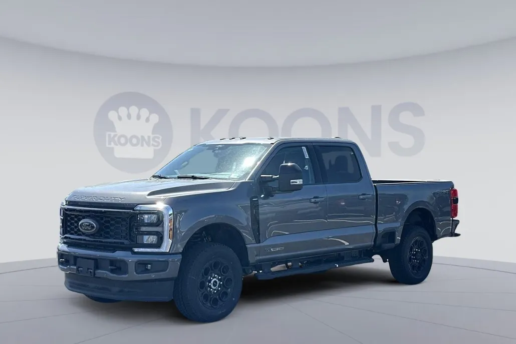 2025 Ford F-250 photo 1