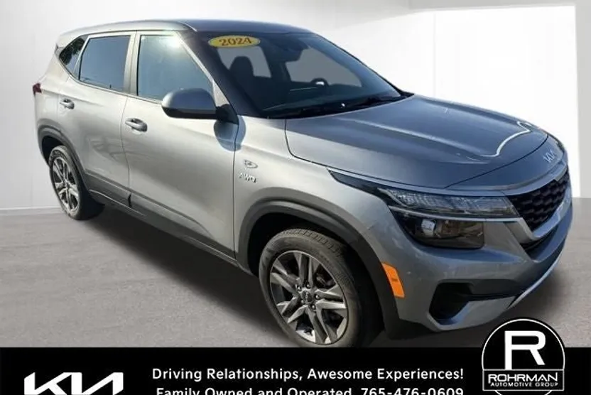 2023 Kia Seltos LX photo 1