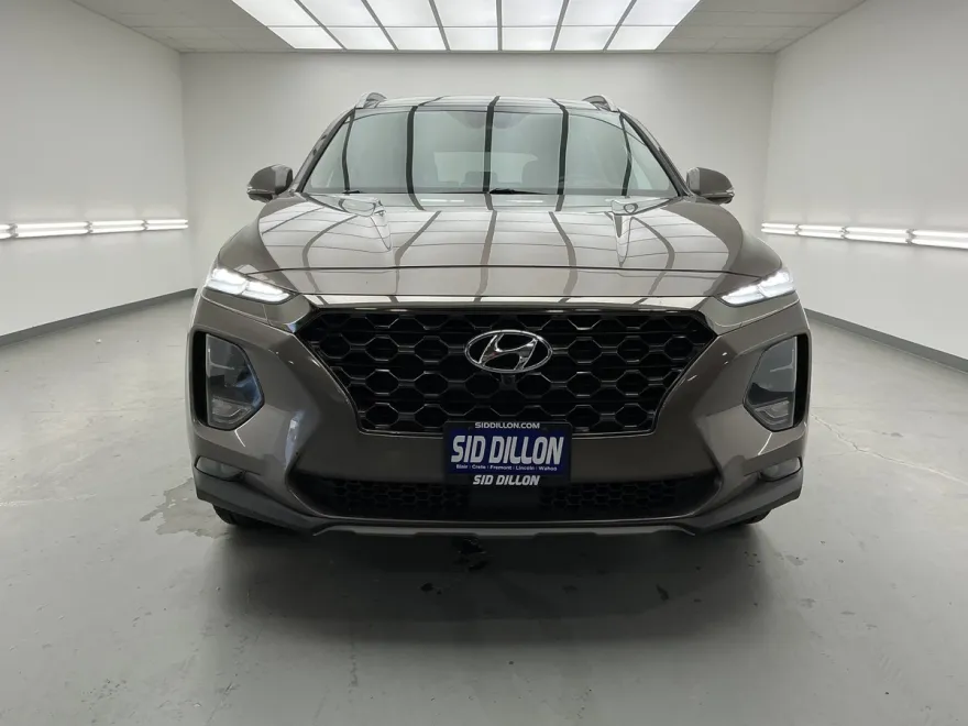 2020 Hyundai Santa Fe Limited photo 1