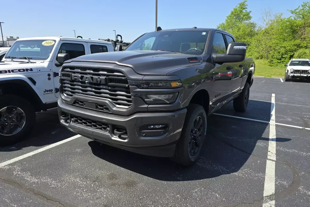2025 Ram 2500 Big Horn photo 1