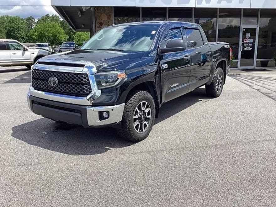 2019 Toyota Tundra SR5 photo 1