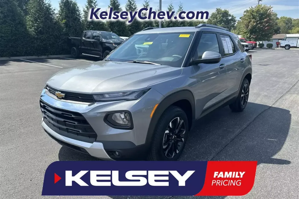 2023 Chevrolet Trailblazer LT photo 1