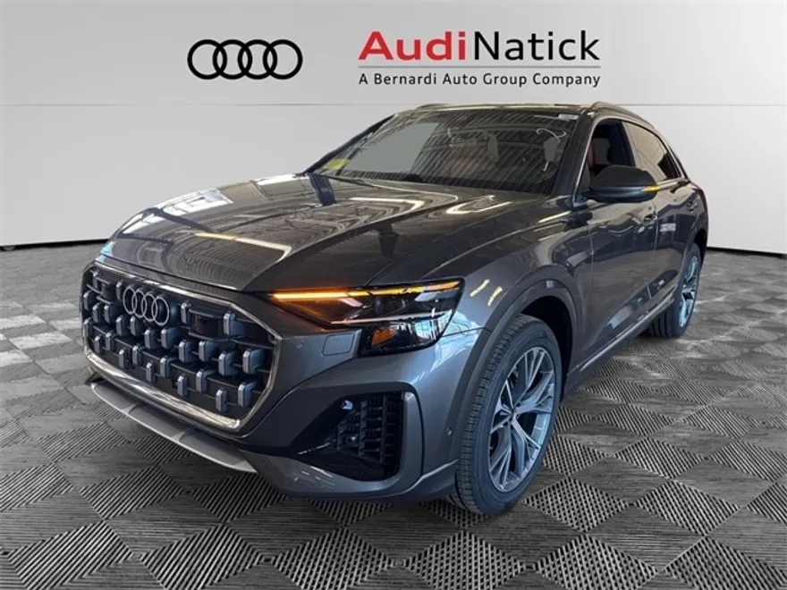 2025 Audi Q8 55 Premium Plus photo 1