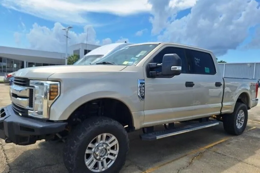 2018 Ford F-250 XLT photo 1