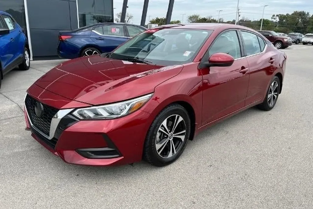 2022 Nissan Sentra SV photo 1