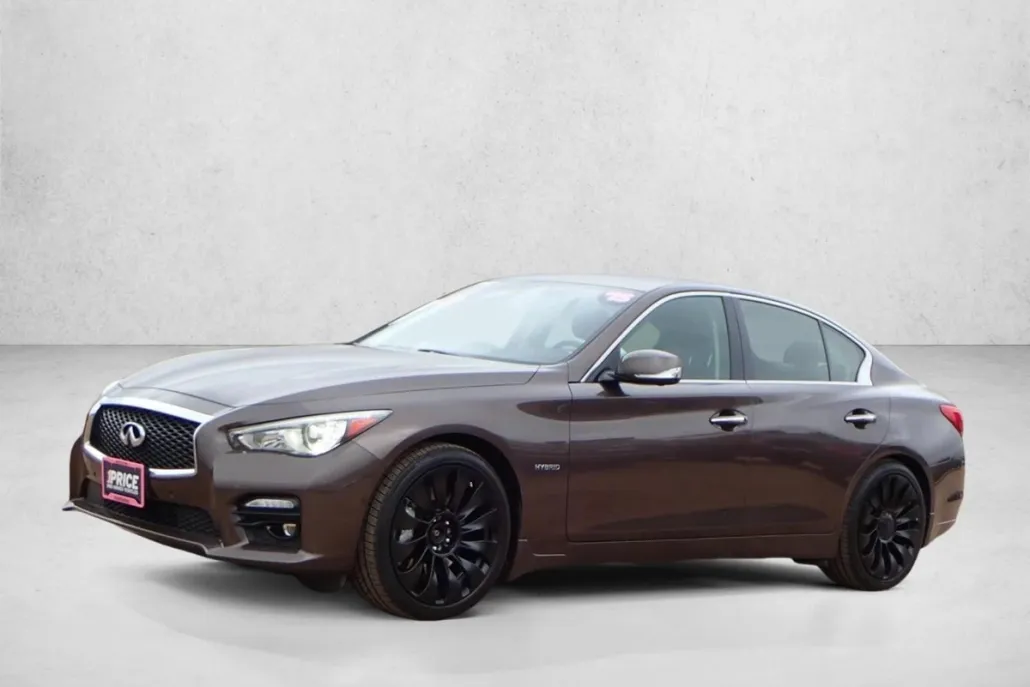 2015 Infiniti Q50 Hybrid Sport photo 1