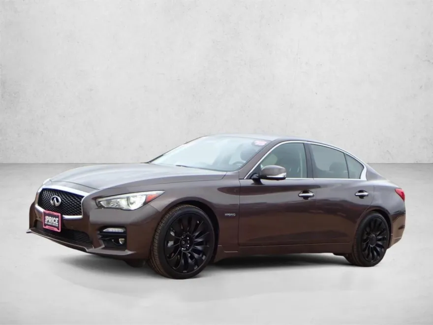 2015 Infiniti Q50 Hybrid Sport photo 1